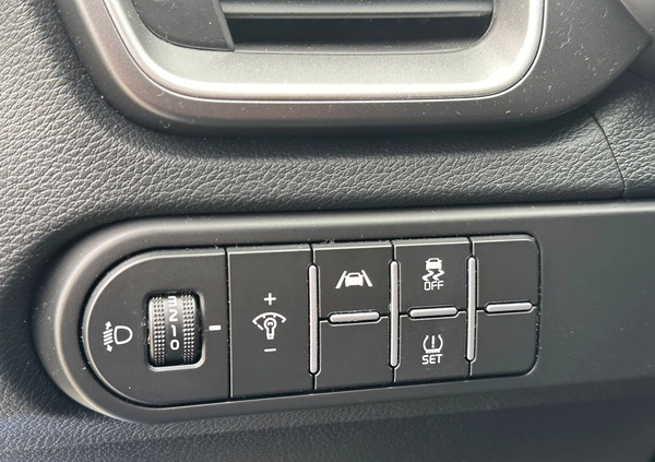 Kia Ceed cena 77900 przebieg: 18453, rok produkcji 2023 z Chorzów małe 154